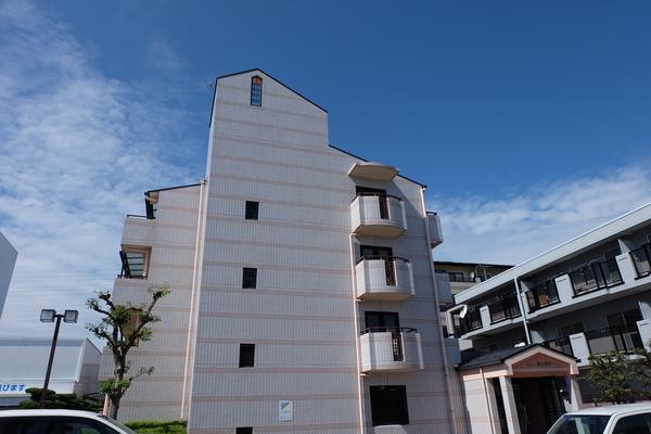 シャレー富士美台 外観
