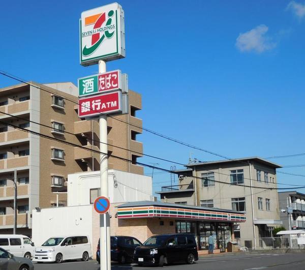 セブンイレブン石部文化ホール前店：1095m