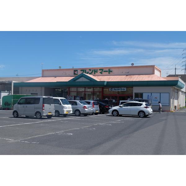 フレンドマート中主店：551m