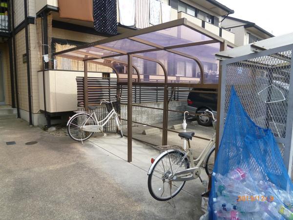 コーポ・ウムザ エントランス