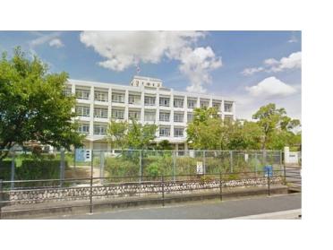 守山市立物部小学校：294m