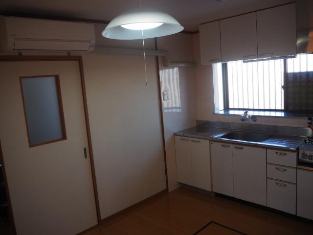 野洲市栄一戸建 キッチン