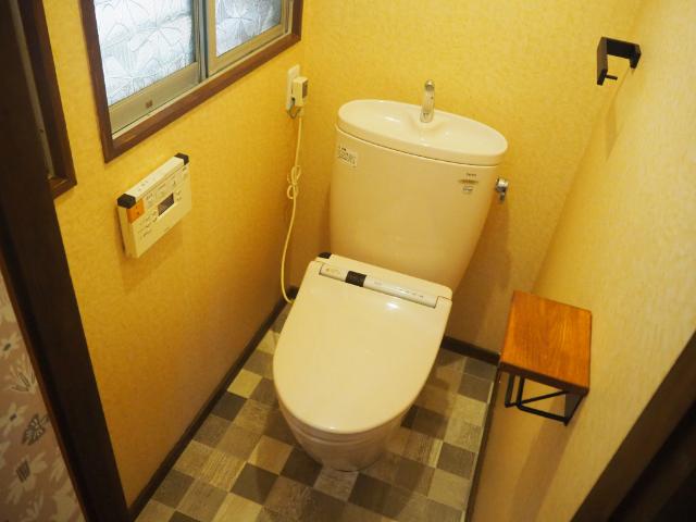 野洲市栄一戸建 トイレ