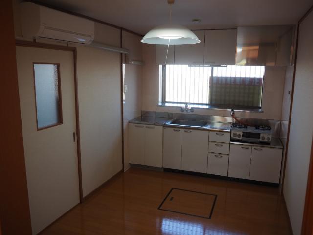 野洲市栄一戸建 キッチン