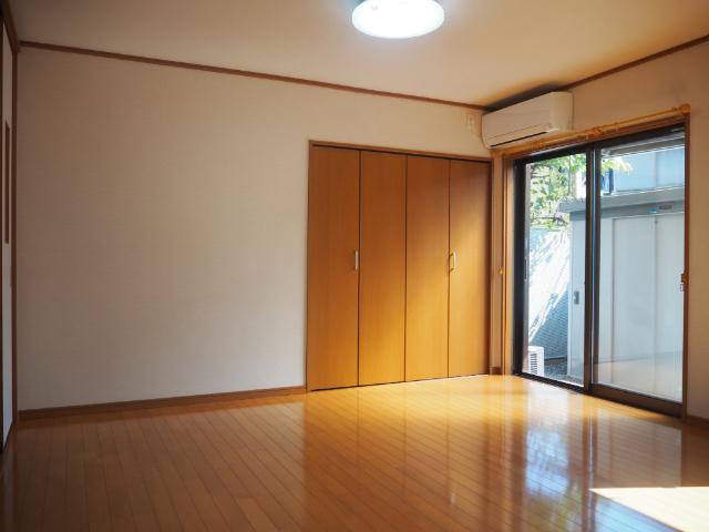 野洲市栄一戸建 リビング