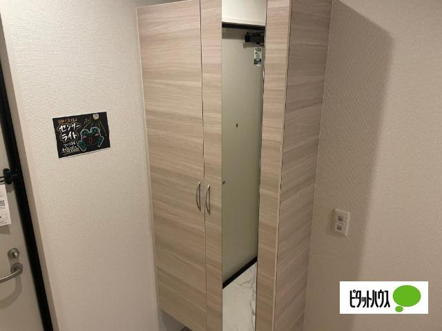Farouche（ファルーシュ） 玄関
