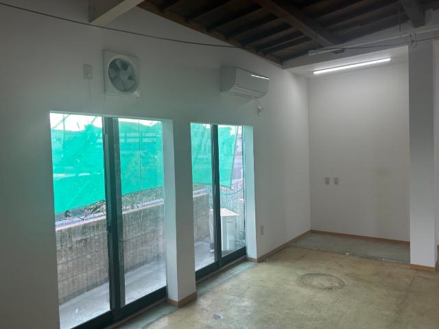 野洲市三上店舗 室内