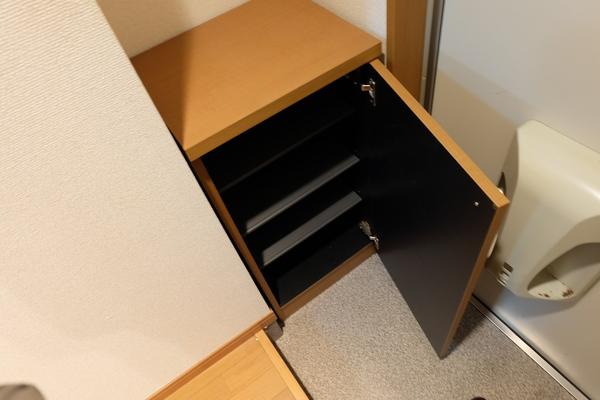サンステージサクラ 玄関