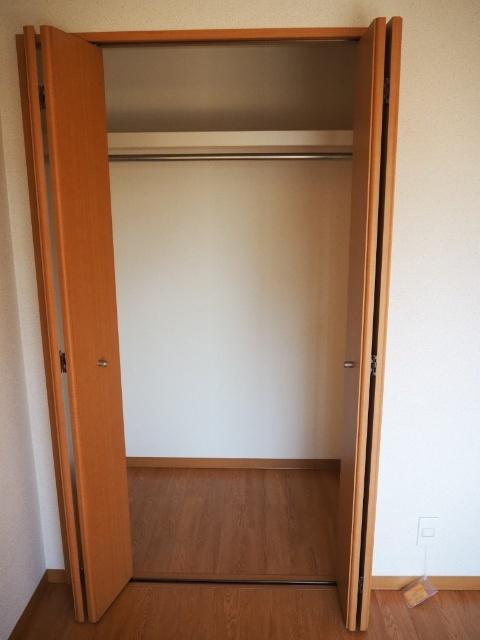 クレスト今宿 収納
