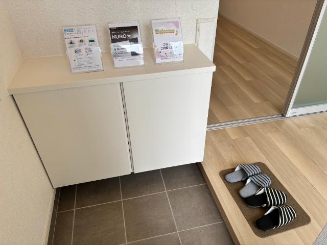 ロイヤル エンブレム 玄関