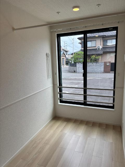 ロイヤル エンブレム バルコニー