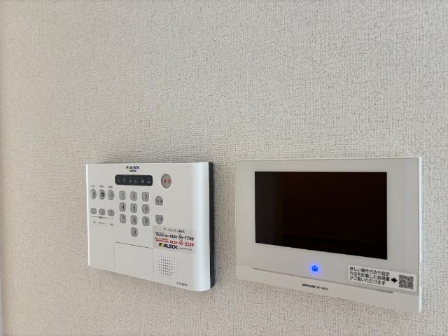 ロイヤル エンブレム 設備