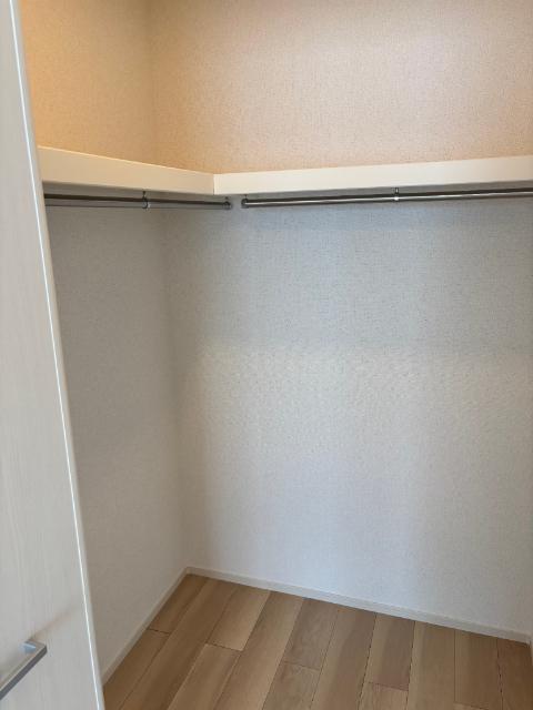 ロイヤル エンブレム 収納