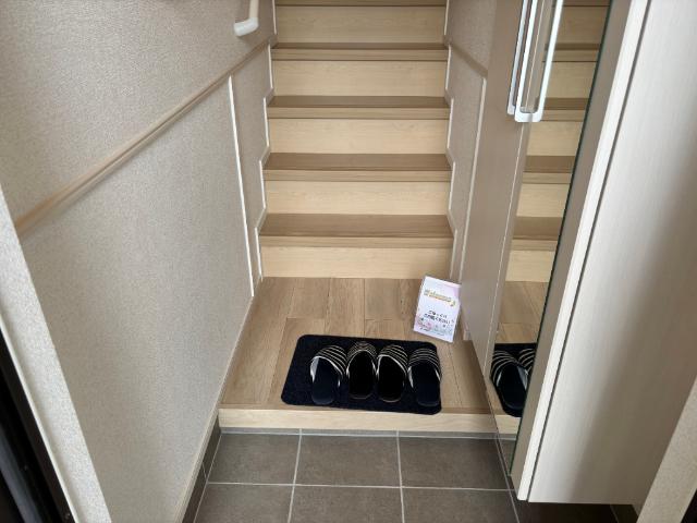 ロイヤル エンブレム 玄関