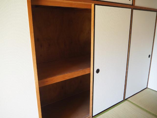 アパートメント311 収納