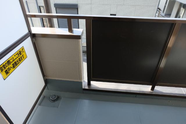 野洲市市三宅マンション バルコニー