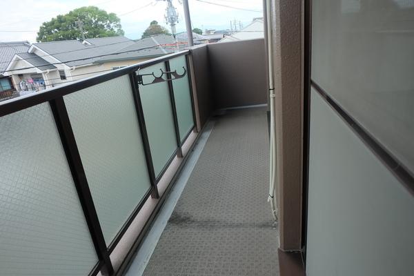 野洲市市三宅マンション バルコニー