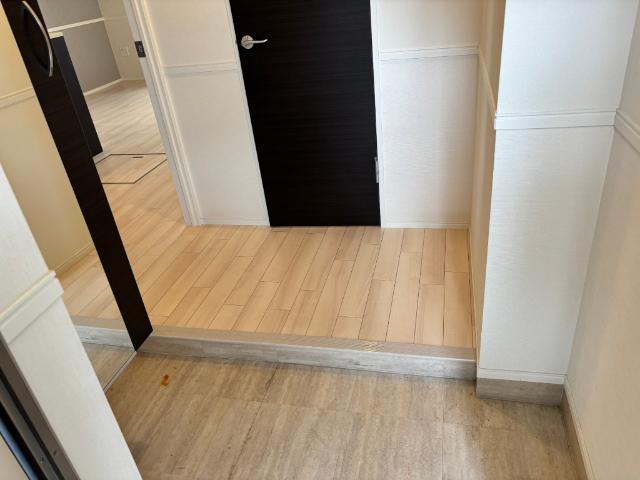 ポンテ・リング壱番館 玄関