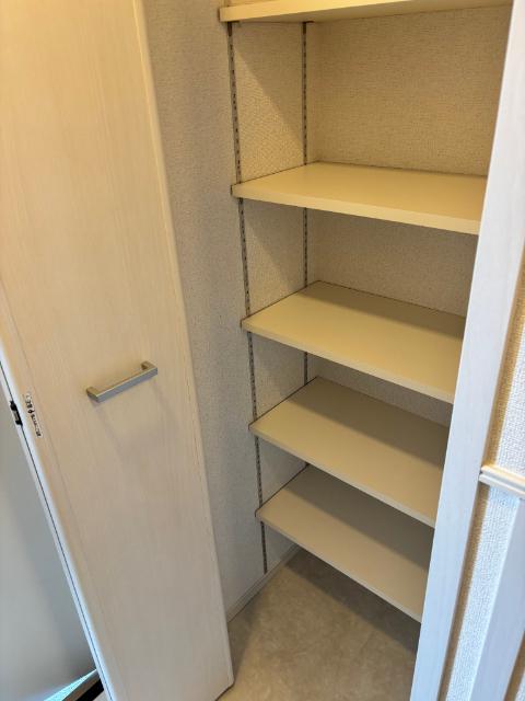 フルール近江 玄関