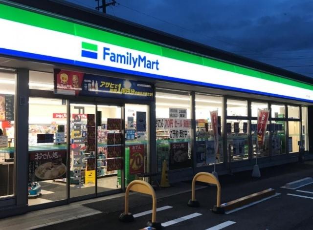 ファミリーマート野洲川橋店：421m