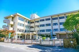 守山市立吉身小学校：806m