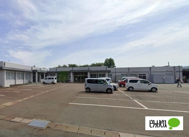 高島市役所今津支所：979m