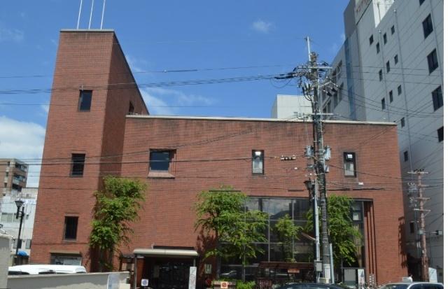 大津市立図書館：832m