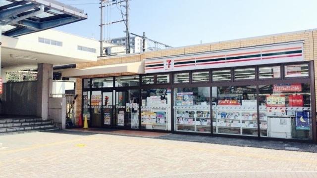 セブンイレブンキヨスクJR守山駅改札口店：132m