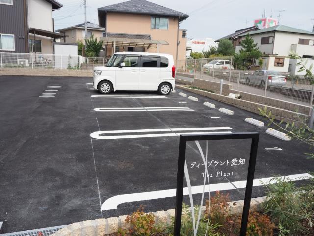 ティープラント愛知 駐車場