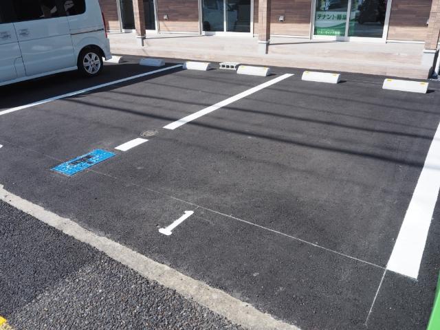 セルフィーユ下之郷 駐車場