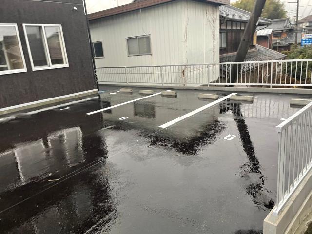 ＆ Ov　ｱﾝﾄﾞｵｰｳﾞ 駐車場