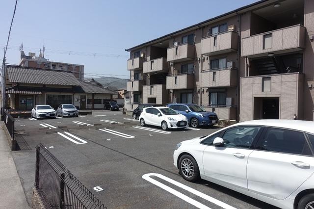 セジュールＬ３(ｴﾙｽﾘｰ)（303） 駐車場
