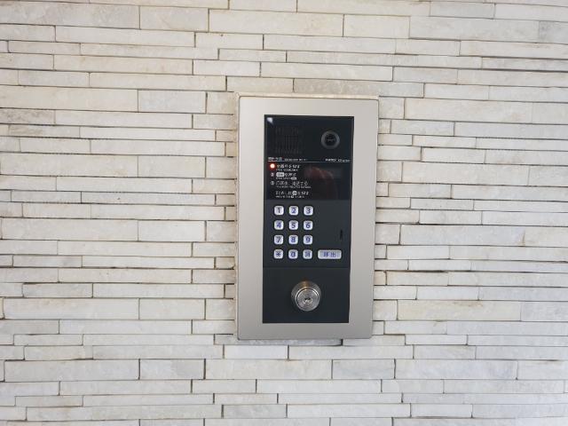 オートロック付