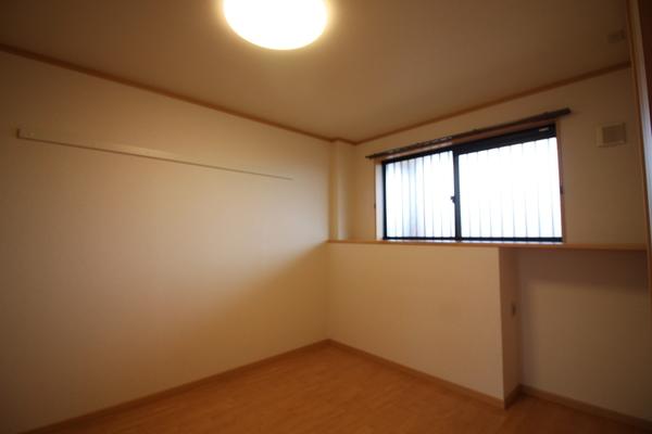 apartment 大辰巳町