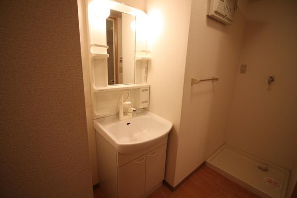 apartment 大辰巳町