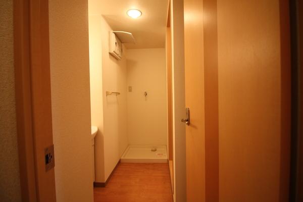 apartment 大辰巳町