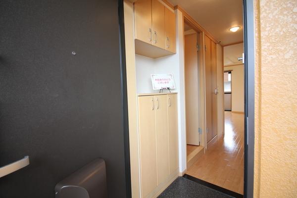 apartment 大辰巳町