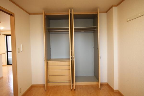 apartment 大辰巳町