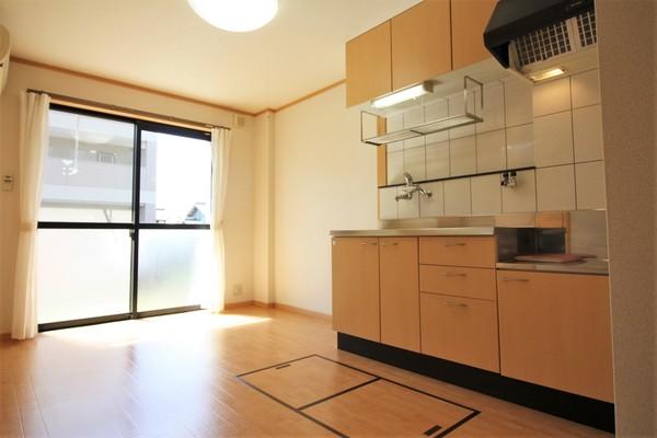 長浜市大辰巳町マンション 部屋画像