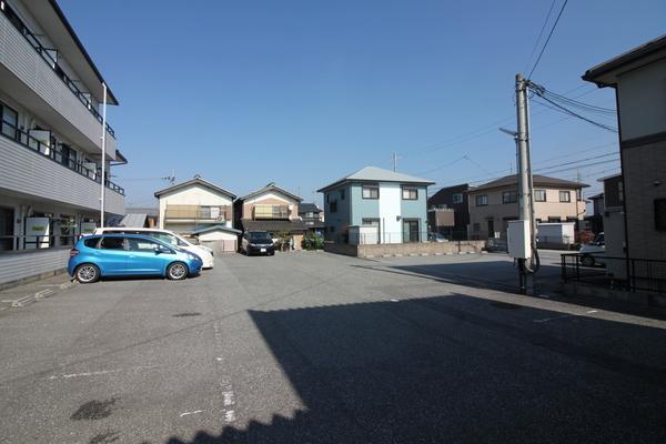 コーポことぶきⅡ（306） 駐車場
