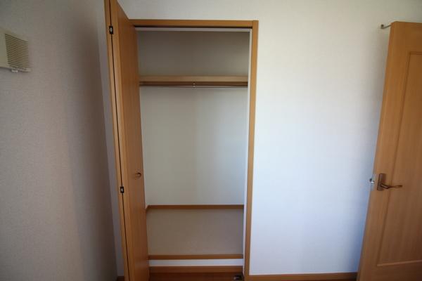 エクセレンテ　パラーシオ（203） 収納