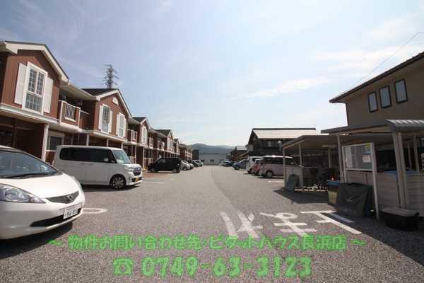 Little Forest Ⅰ（102） 駐車場