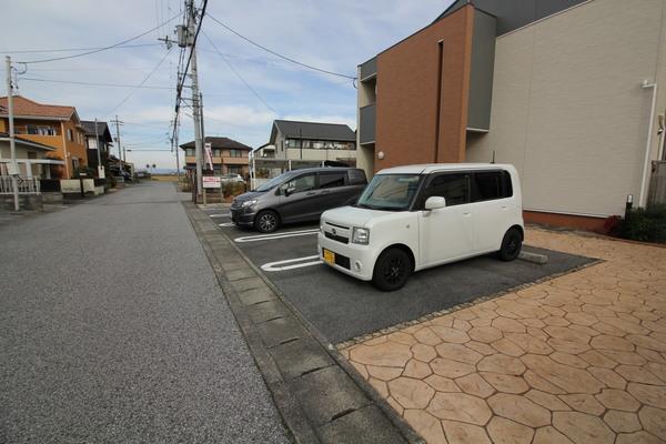 サンルーラルＡ・Ｂ（A202） 駐車場