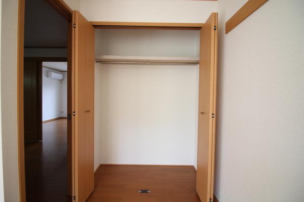 メイプルリーフ　Ⅱ（102） 収納