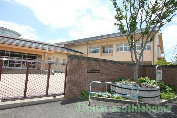 長浜市立湯田小学校：929m