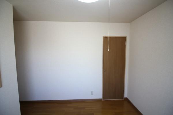 apartment 八幡東町