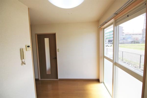 apartment 八幡東町