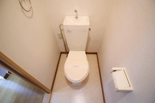 apartment 八幡東町