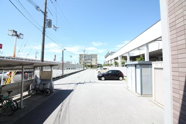 chouchou（302） 駐車場