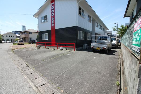 LOCO　one 駐車場